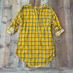 Zenobia yellow and blue plaid half sleeve button front tunic 3xl